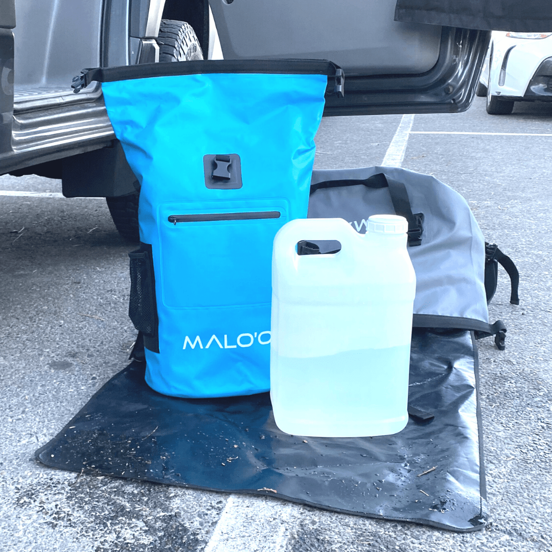 Malo&#39;o Racks Shower Malo&#39;o Surf Hot Water Jug Bag