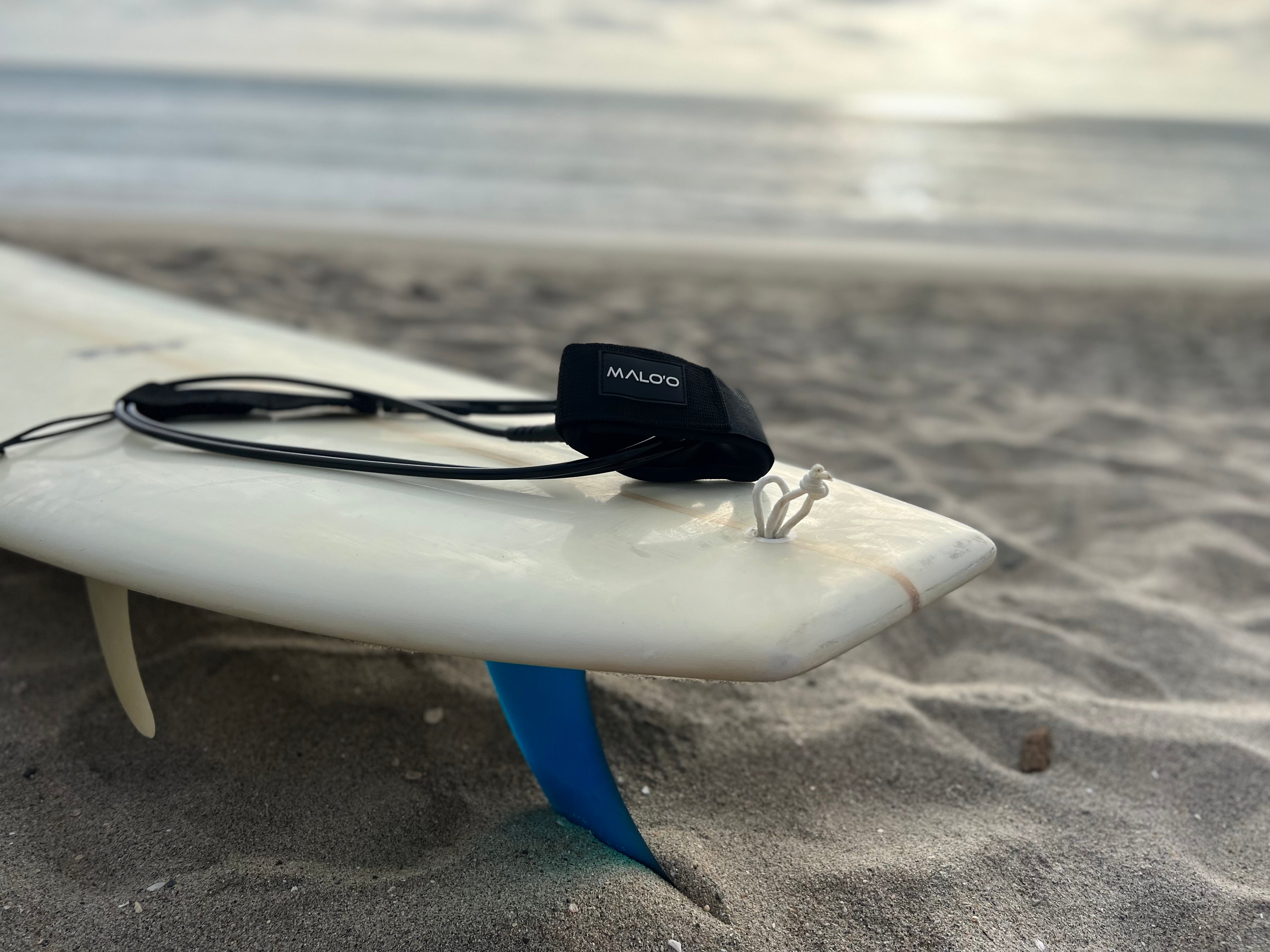 Why Use a Surfboard Leash?