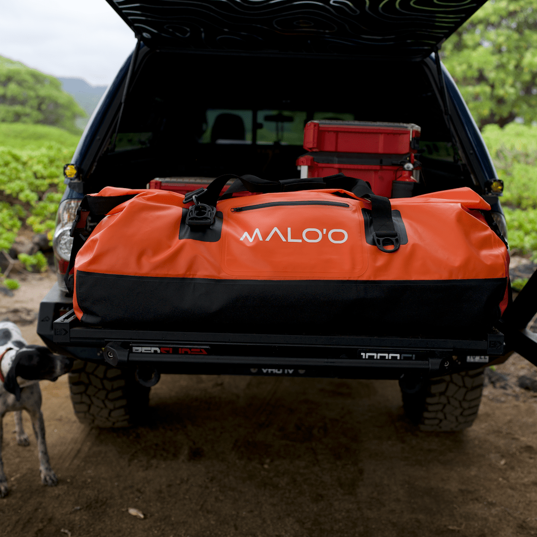 Malo'o Waterproof Dry Bag Duffel 40L/60L/100L, Roll Top Duffel Keeps Gear  Dry for Kayaking, Rafting, Boating, Swimming, Camping, Hiking, Beach